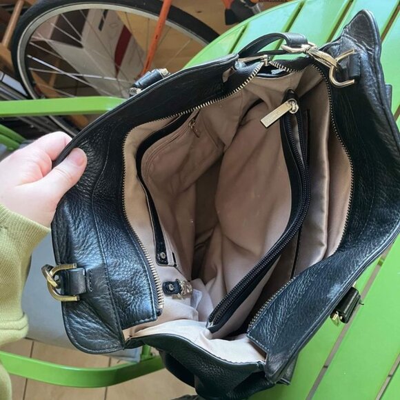 Danier large Leather bag - Picture 3 of 8